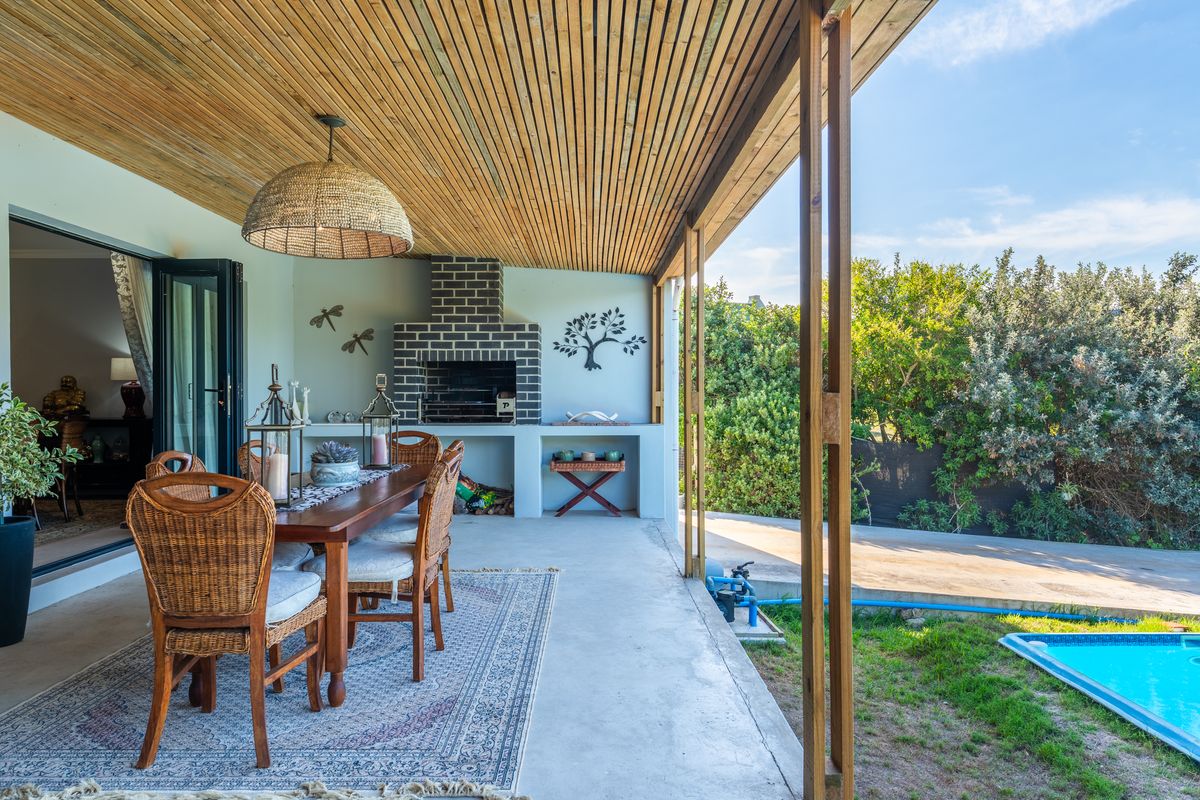 A Home That Oozes Opportunity — Finish It and Make It Your Own - Photo 4