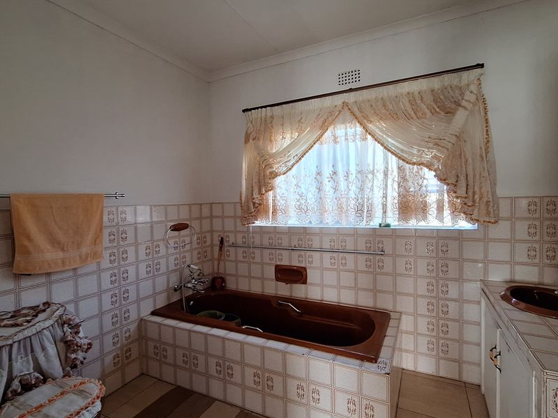 House with flat for sale - Photo 10