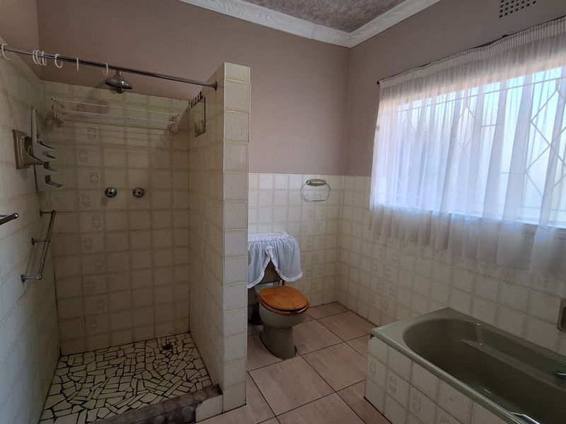 House with flat for sale - Photo 8
