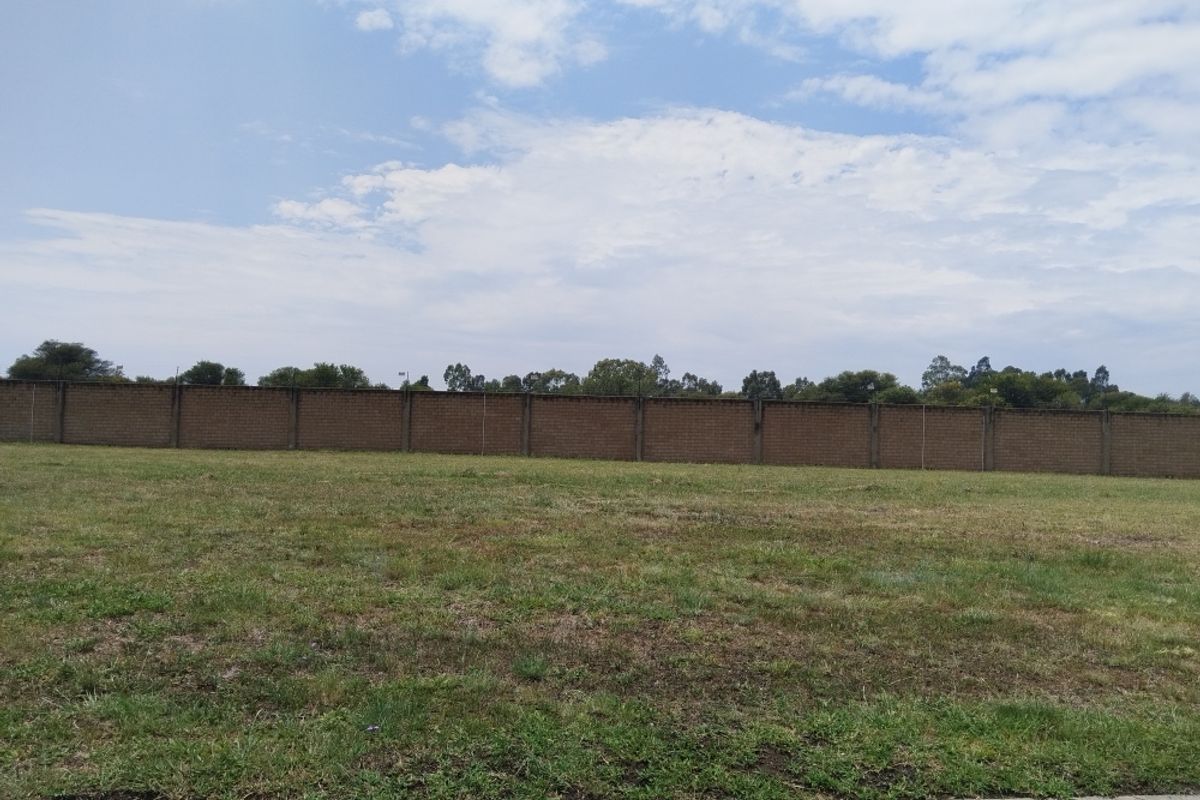 Discover Your Dream Home Site in Riverspray Lifestyle Estate! - Photo 4