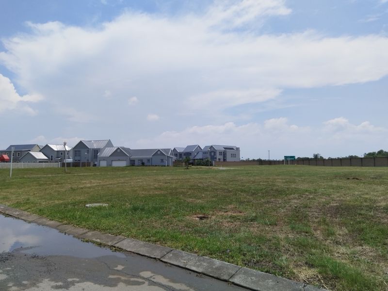 Discover Your Dream Home Site in Riverspray Lifestyle Estate! - Photo 9