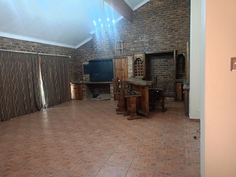Discover Your Dream Home in Falcon Ridge, Vereeniging! - Photo 10