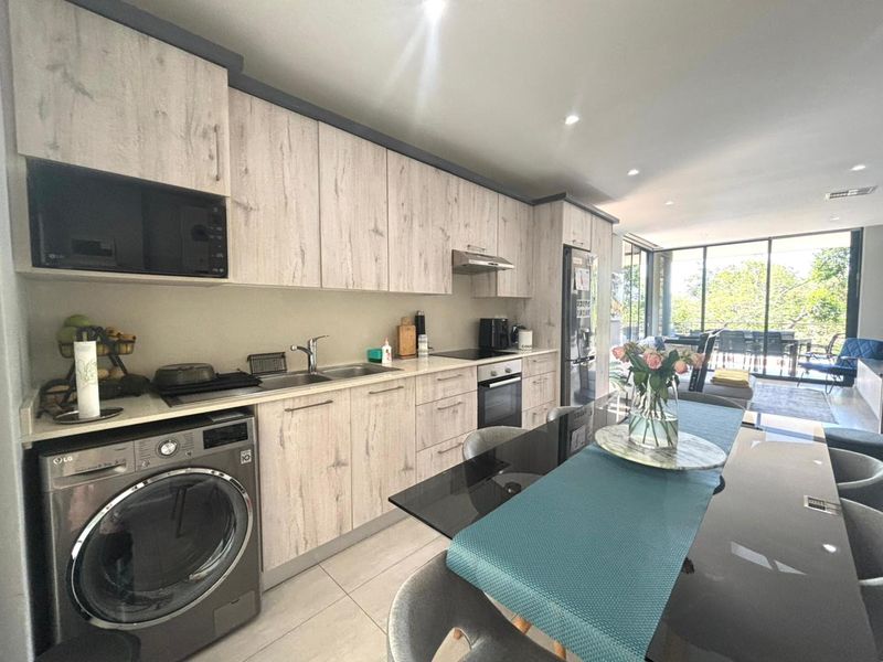 Sun-drenched corner apartment in Imbali Ridge Estate - Upgraded Luxury Awaits - Photo 7