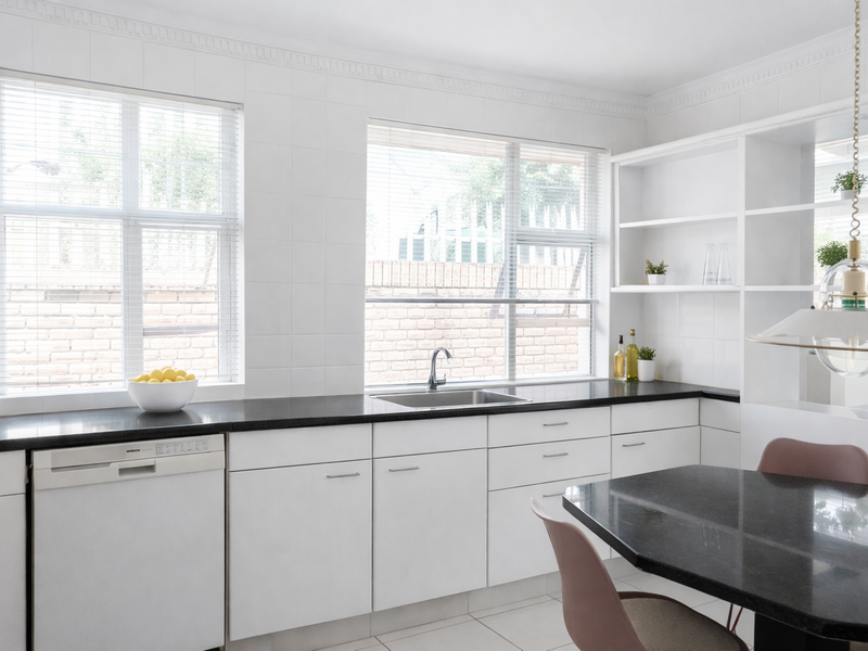 Mesmerising Double-Storey Face Brick Luxury Home in Zinniaville Rustenburg - Photo 8