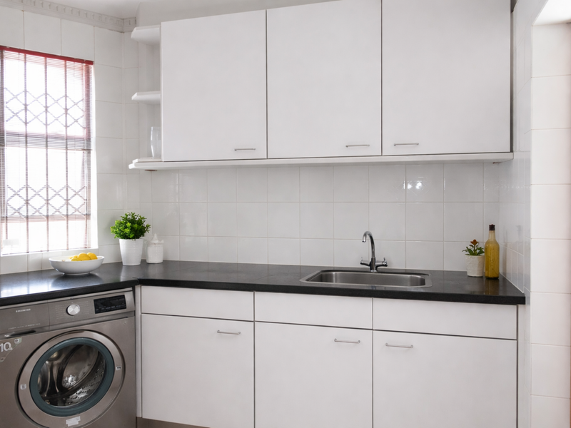 Mesmerising Double-Storey Face Brick Luxury Home in Zinniaville Rustenburg - Photo 7