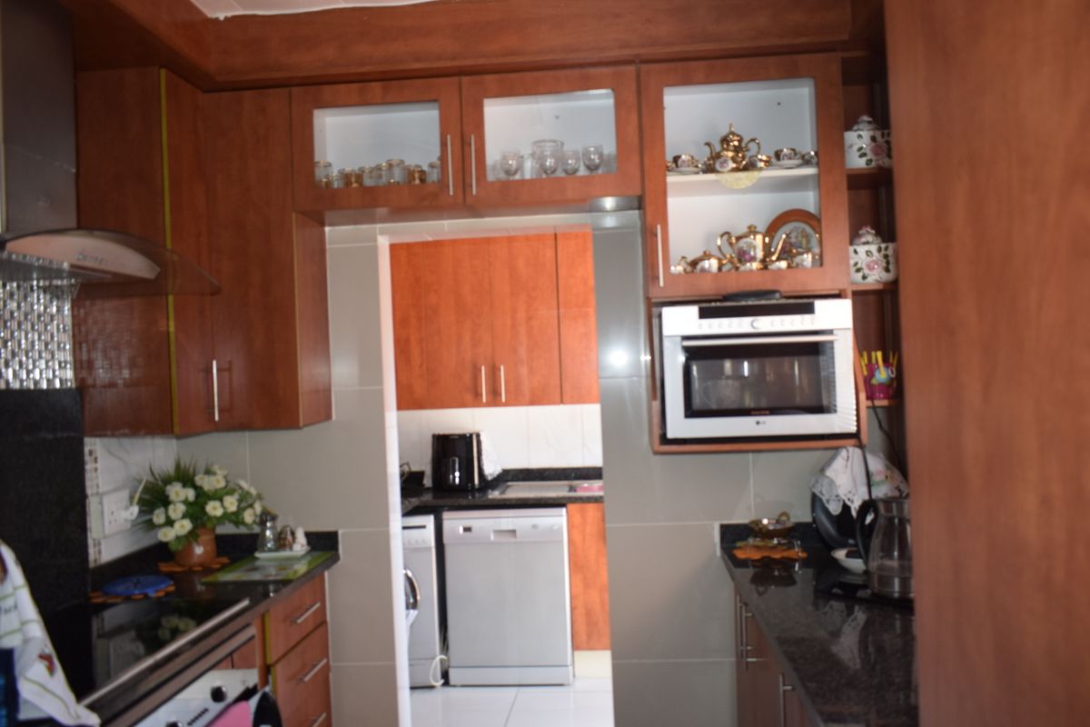 Modern 3 bedroom  townhouse property for sale in Benoni - Photo 4