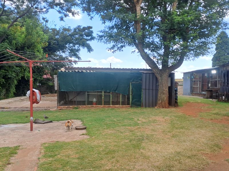 Charming Family Home For Sale - Photo 2