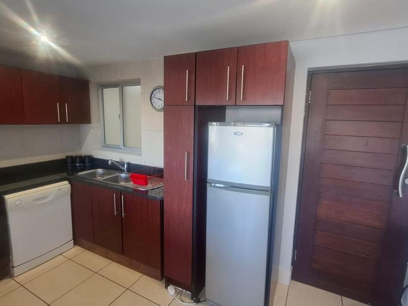 Coastal convenience meets smart investment – 1-Bedroom Apartment in Mossel Bay - Photo 8
