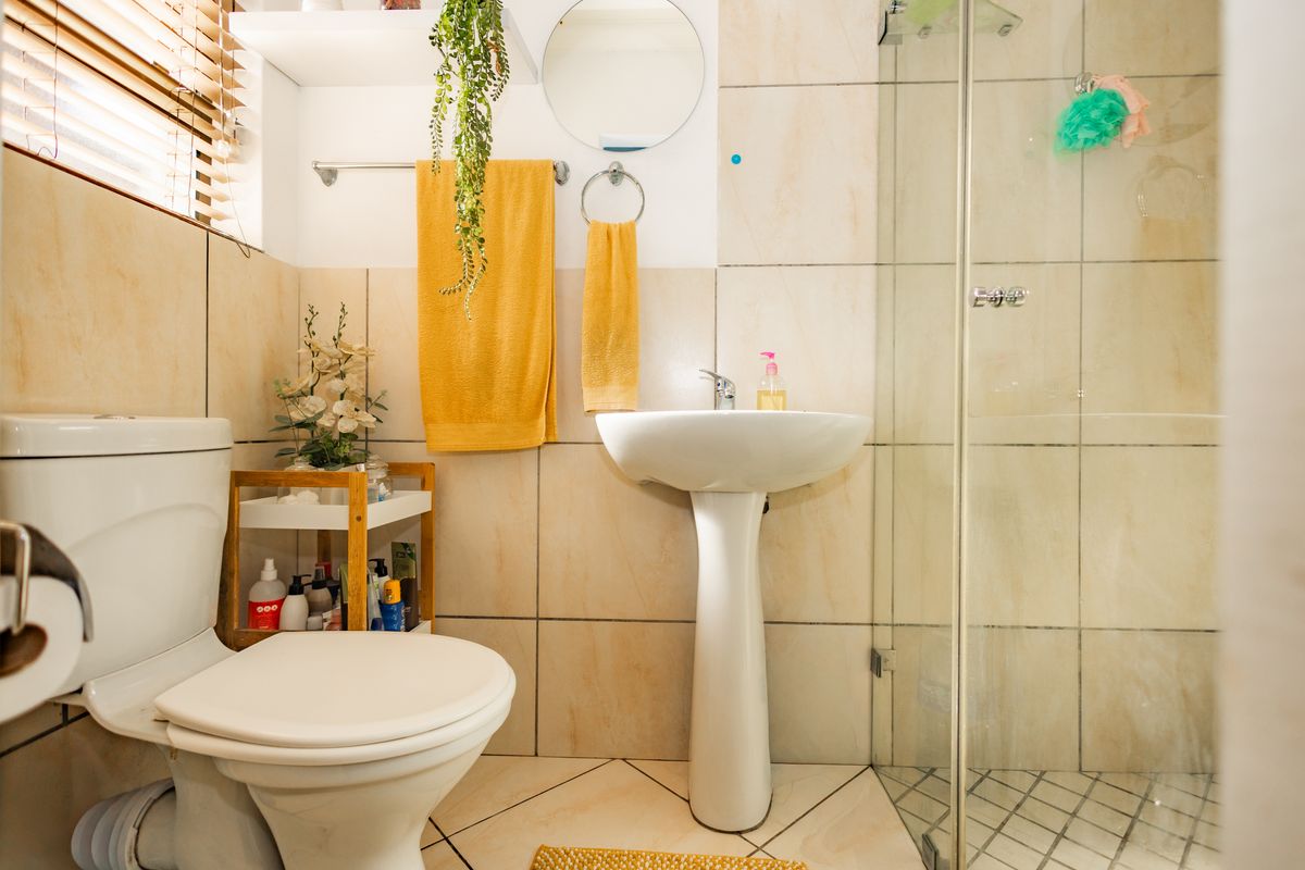 Low maintenance and comfortable home - Photo 5