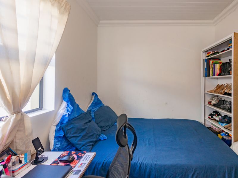 Low maintenance and comfortable home - Photo 4