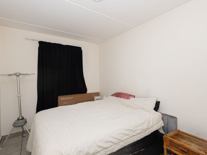 Modern and Functional 1 Bedroom Apartment – Ideal Lock Up and Go - Photo 6