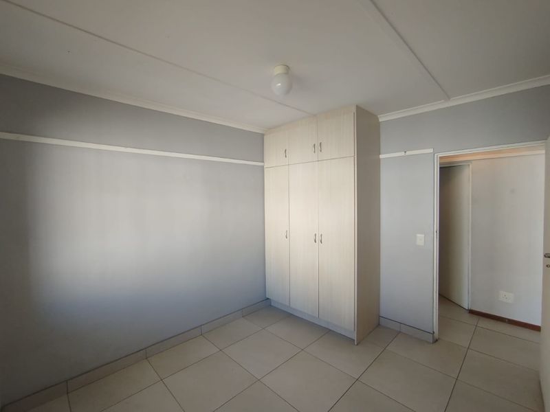 Versatile Dual-Living Opportunity with Income Potential - Photo 8