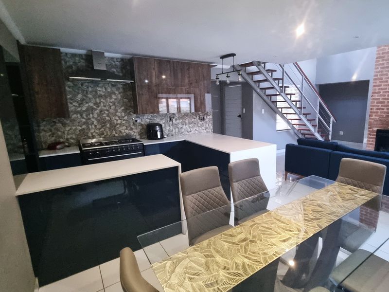 Charming 4-bedroom home in Wedgewood, Waterval East - Rustenburg! - Photo 5