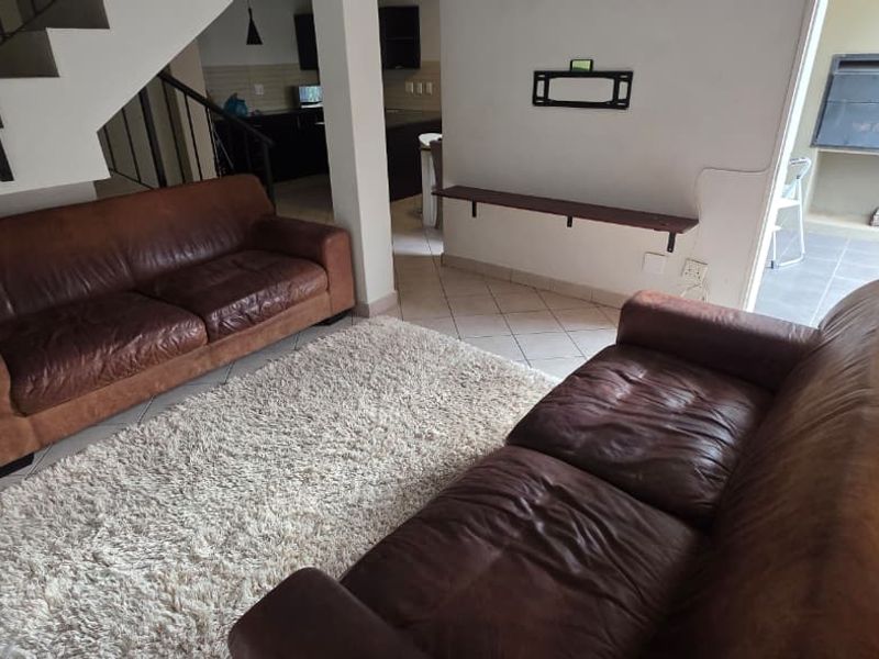 Spacious 3-Bedroom Townhouse in Brooklands Lifestyle Estate - Photo 4