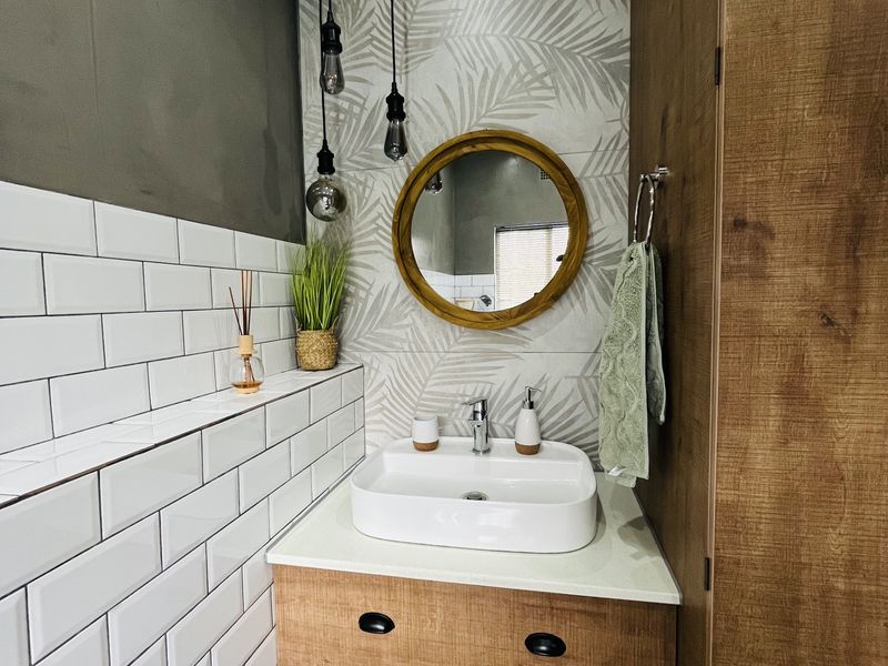 Sole Mandate - Photo 9