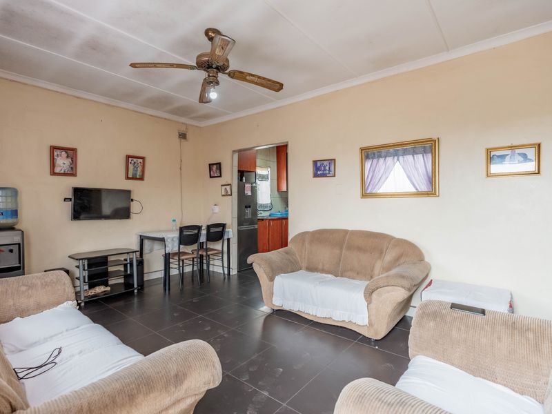 Family Home for sale in Marianheights - Photo 4