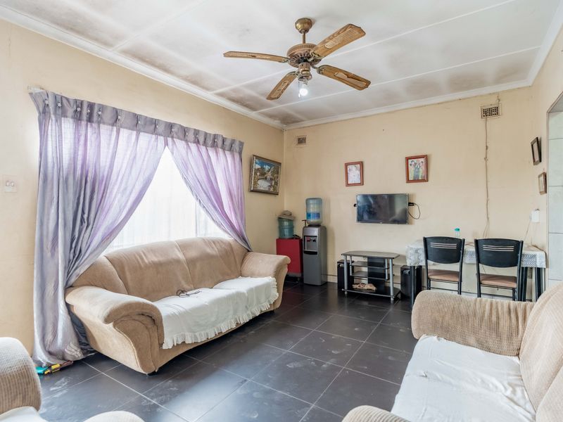 Family Home for sale in Marianheights - Photo 5