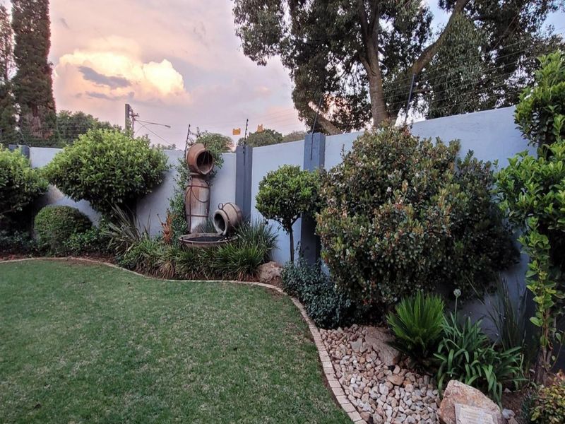 DREAM HOME awaits - URGENTsale - Photo 1