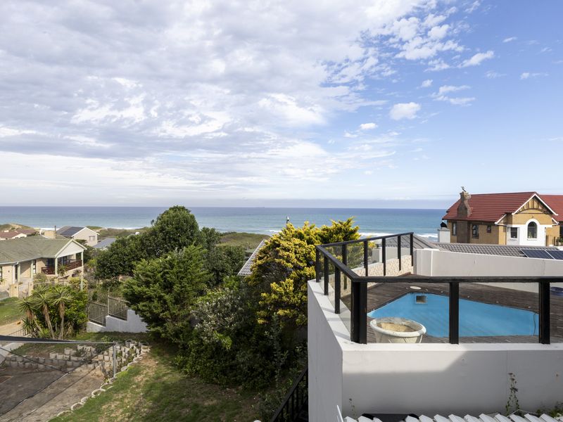 Luxury Coastal B&B Investment Just Meters from the Beach in Port Alfred - Photo 3