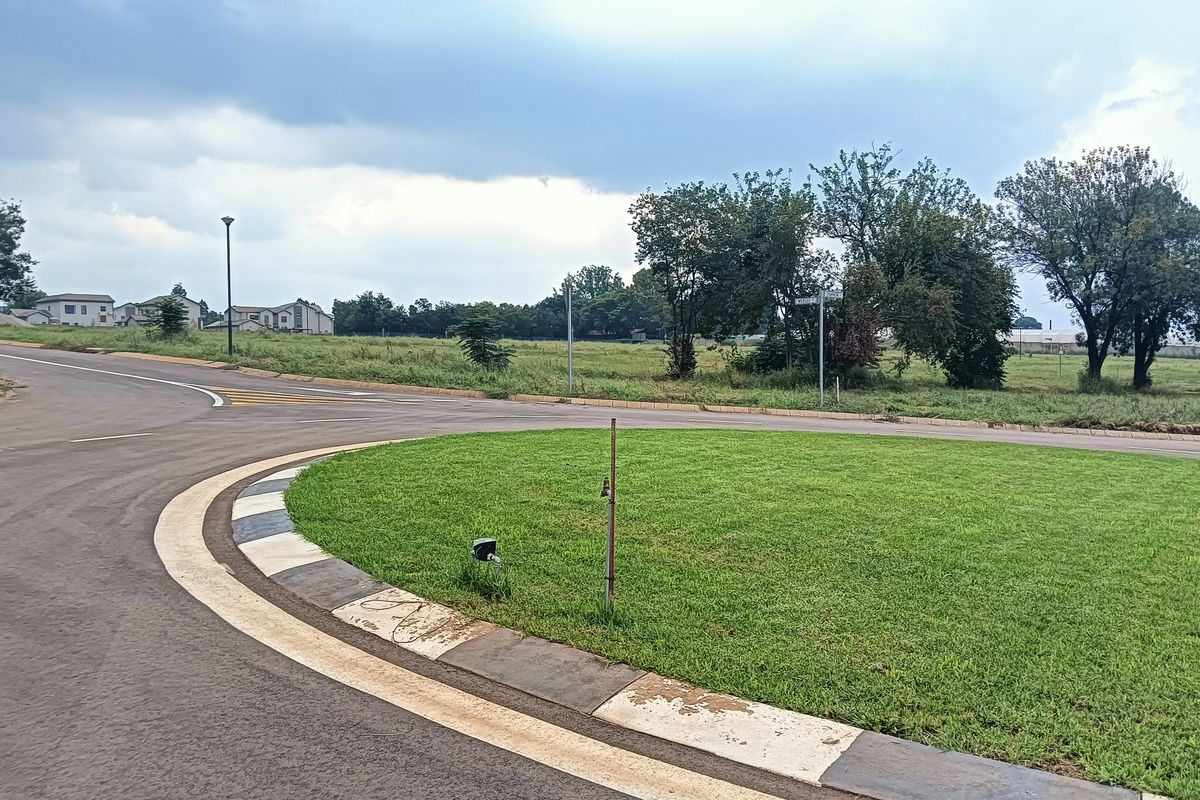Vacant land for sale in Du Vin Estate, Raslouw, Centurion! - Photo 4
