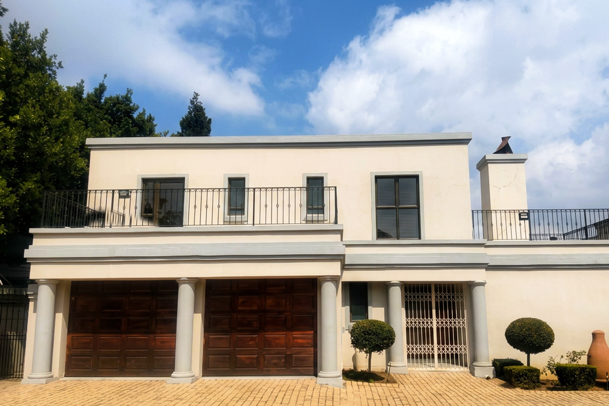 3 Bedroom Family cluster in a Secure Estate - Photo 2