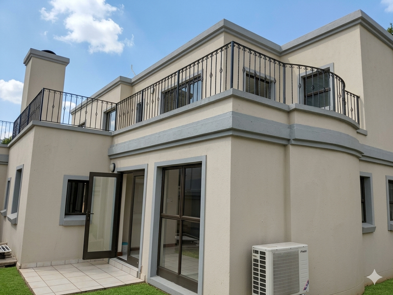 3 Bedroom Family cluster in a Secure Estate - Photo 3