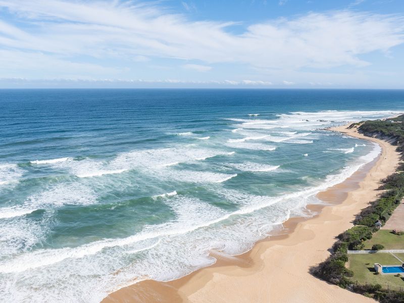 Refined Coastal Luxury Opposite Flame Lily Beach, Port Alfred - Photo 5