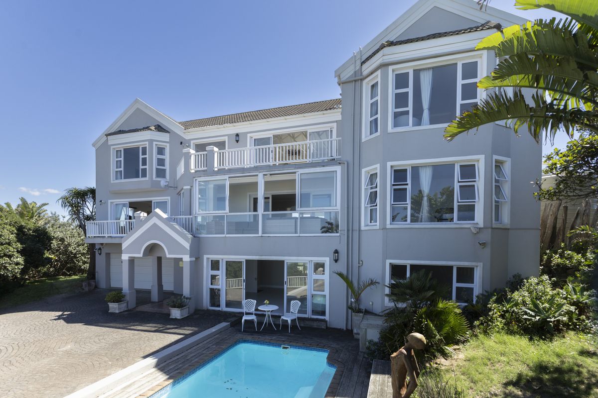 Refined Coastal Luxury Opposite Flame Lily Beach, Port Alfred - Photo 2