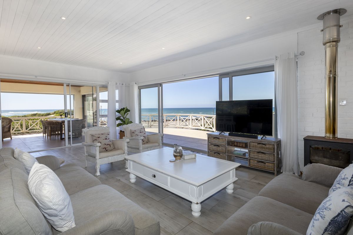 Wake Up to Sun, Sea & Sandy Beaches in Port Alfred - Photo 3