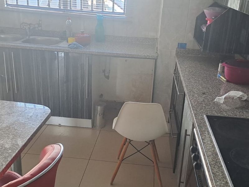 move in ready and start making awesome memories!! - Photo 2