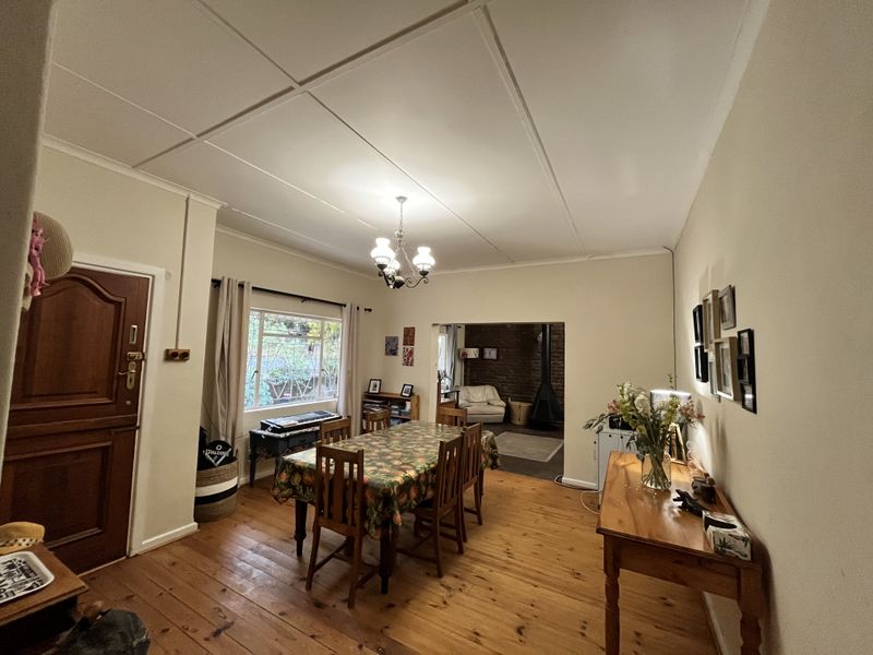 Charming Family Home with Mountain Views – Somerset East, Eastern Cape - Photo 7