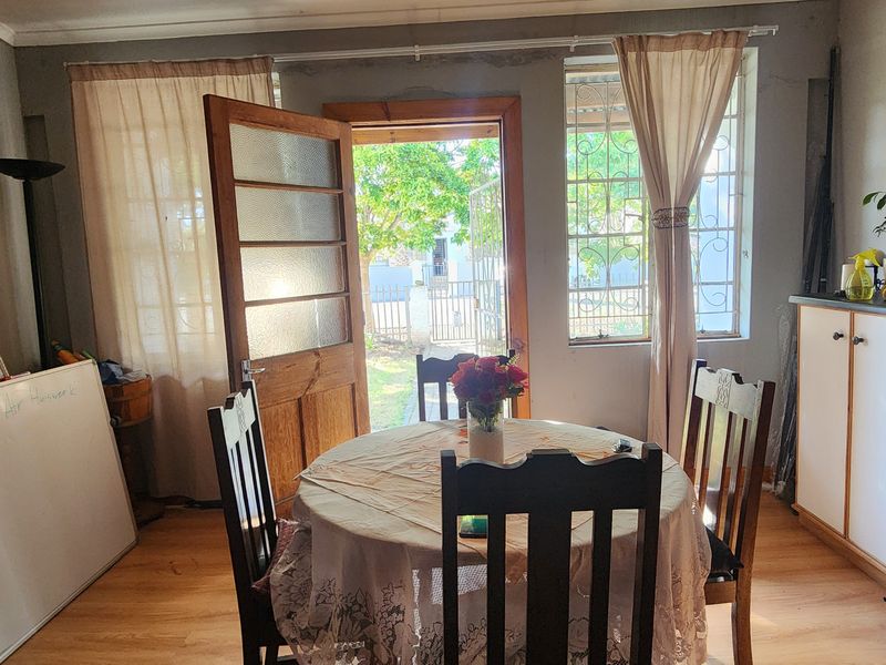 3 Bedroom Home with Rental Income Potential - Excellent Investment Opportunity - Photo 3