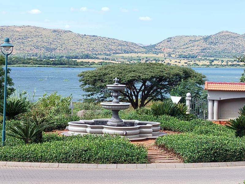 Dream Big in Kosmos, Hartbeespoort! - Photo 4