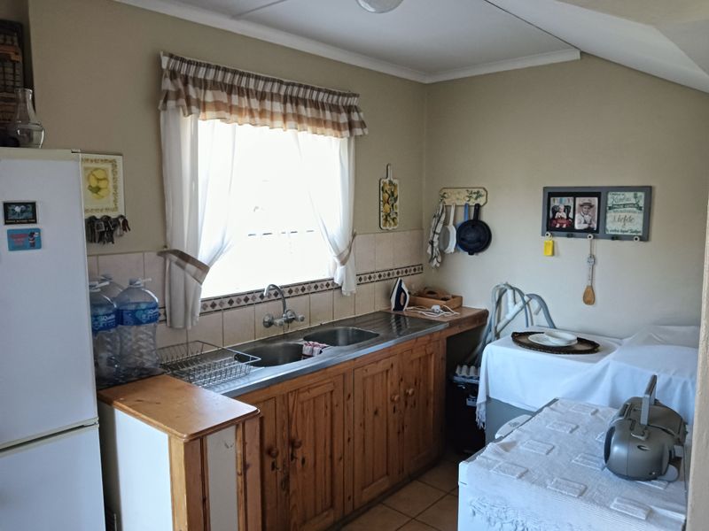 Immaculate house in Barkly East - Photo 6