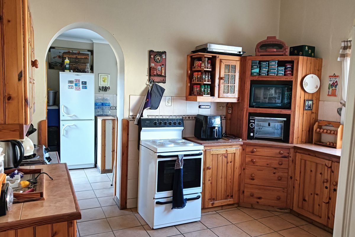 Immaculate house in Barkly East - Photo 5