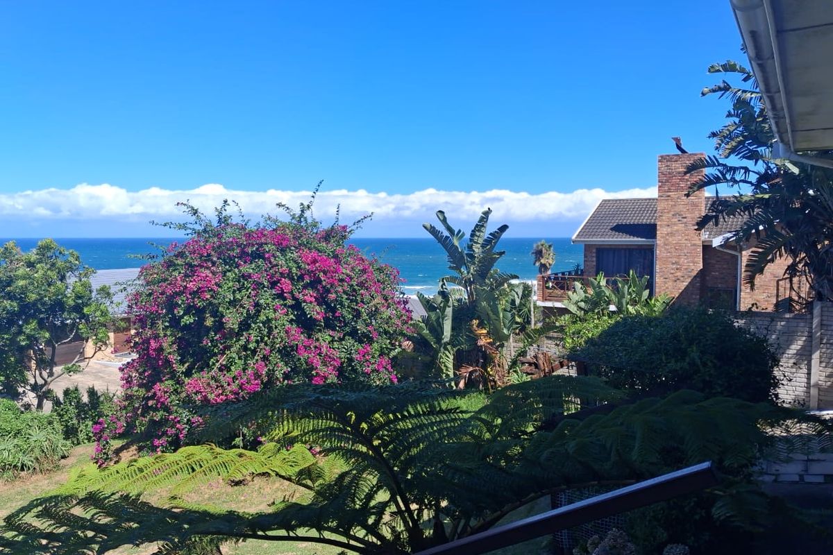 Stunning 3 bedroom coastal home-spectacular sea views in Winterstrand (shared property) R16000pm - Photo 3