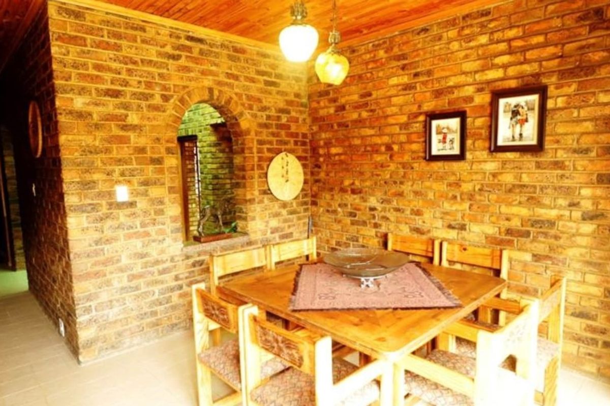 Stunning 4-bedroom home in Brits Central, featuring modern amenities and spacious living. - Photo 5