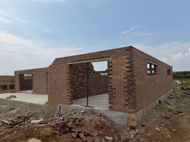 Building in Progress - Photo 9