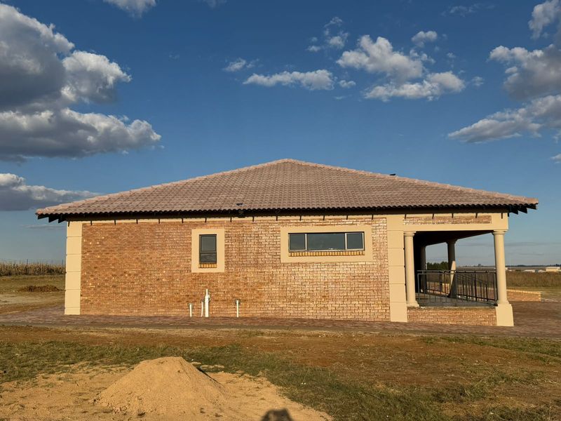 Building in Progress - Photo 10