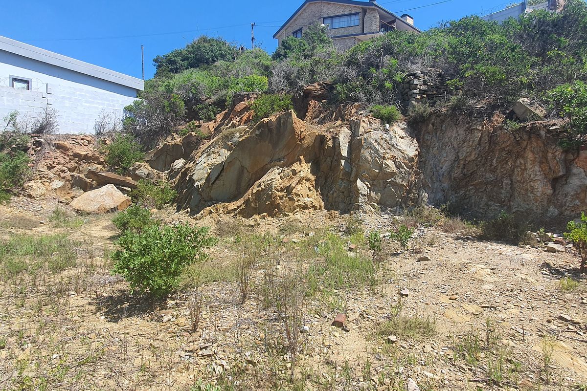 Elevated Coastal Stand with Panoramic Bay Views – De Bakke - Photo 2
