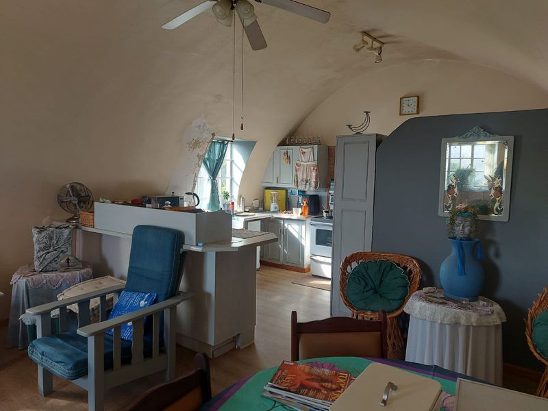 Sound Home – Small Touches Needed – Big Potential SHARED EXCLUSIVE MANDATE - Photo 4