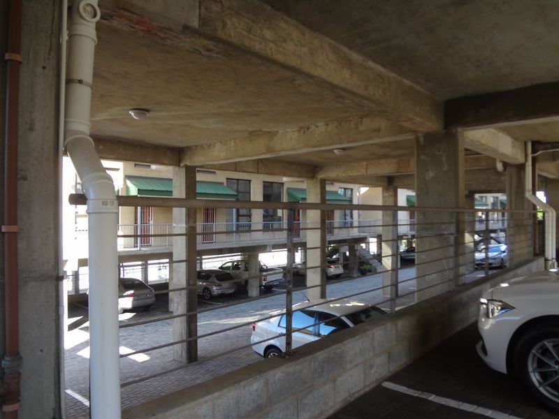 Richmond Hill – Neat & Secure Modern Loft Apartment - Photo 4