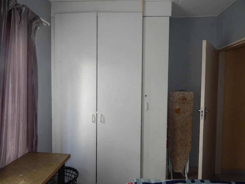 Modern Ground Floor Apartment - Photo 6