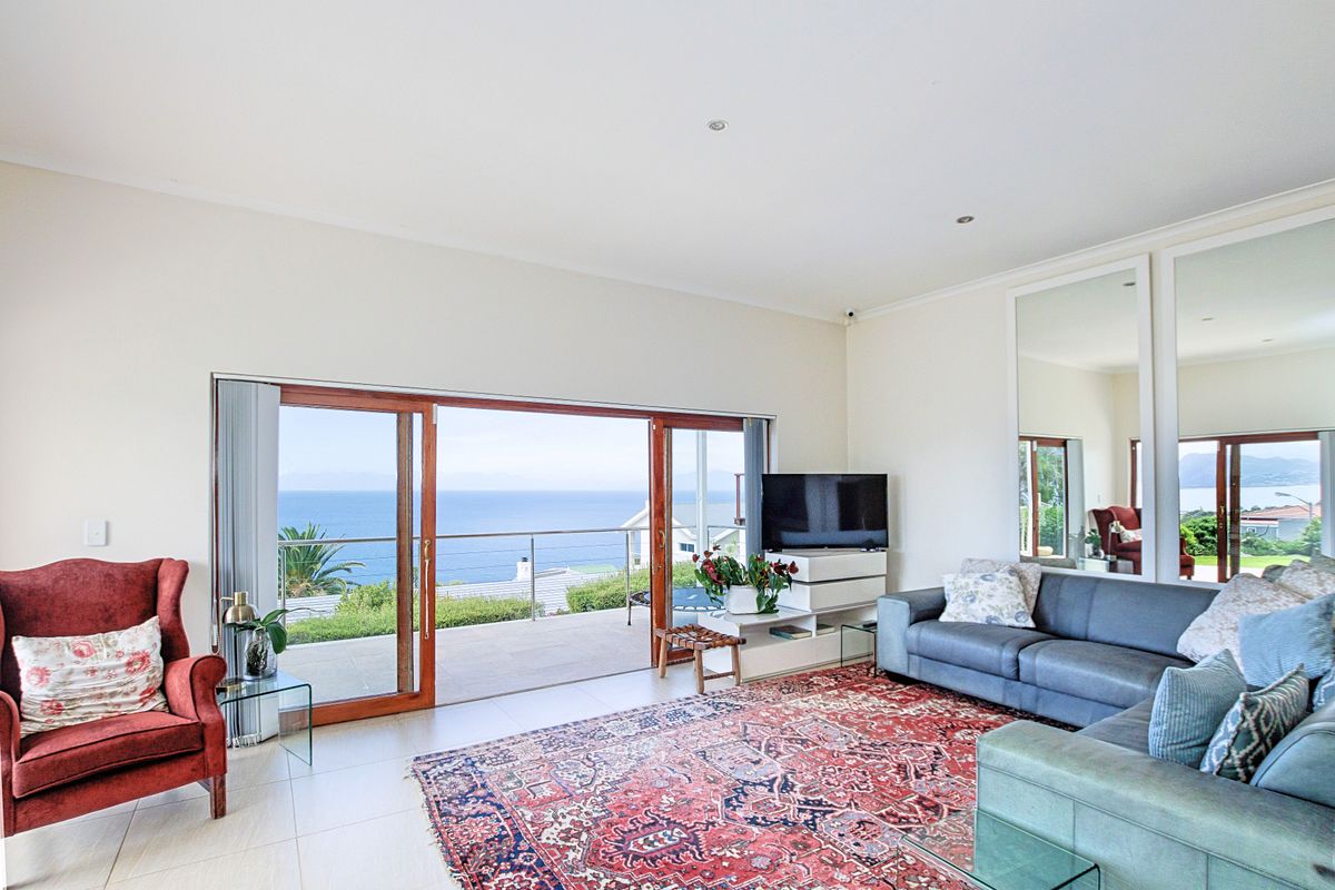 Escape From It All. - Photo 3