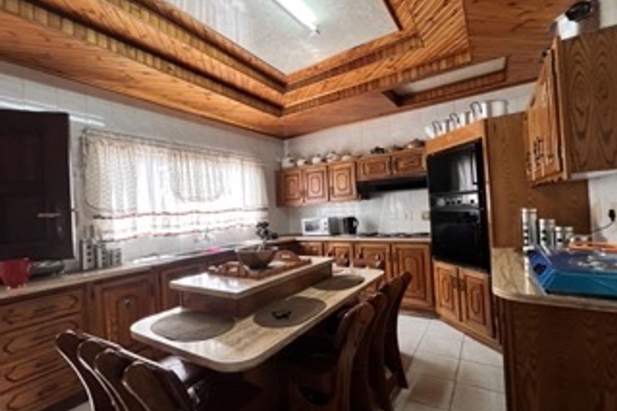 Prime Investment Opportunity in Bedworth Park – Spacious 3 Bedroom Home with Flatlet - Photo 3