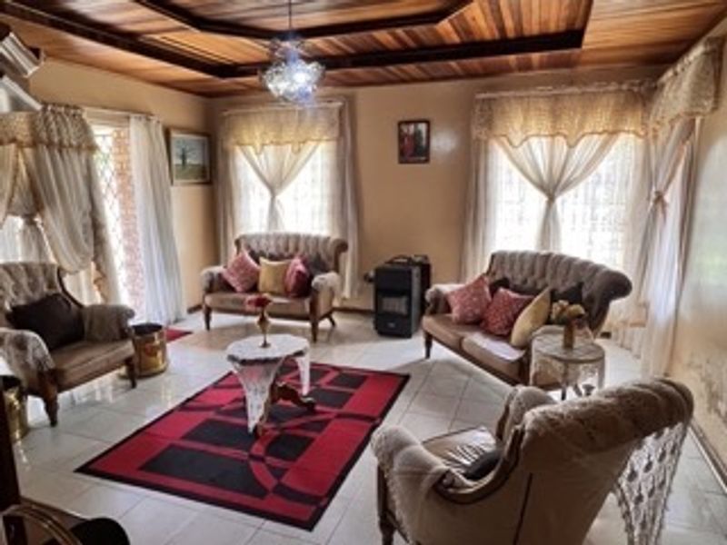 Prime Investment Opportunity in Bedworth Park – Spacious 3 Bedroom Home with Flatlet - Photo 5