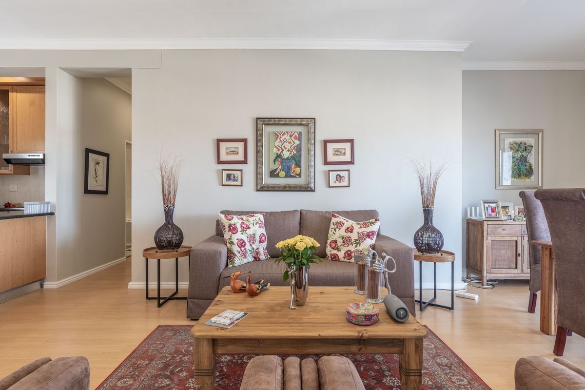 Perfect Locality! - Photo 4