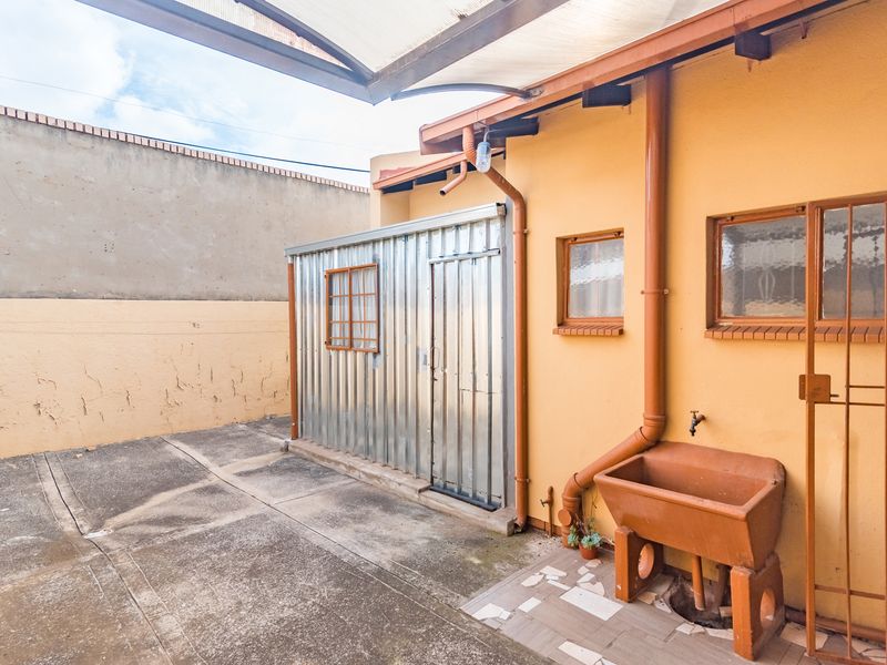 Protea North House for Sale. - Photo 8