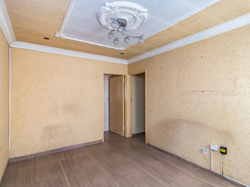 Protea North House for Sale. - Photo 3