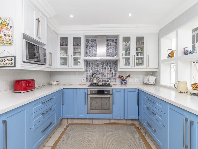 Cluster Home in Secure Estate - Please call the Agent to book your time slot - Photo 5